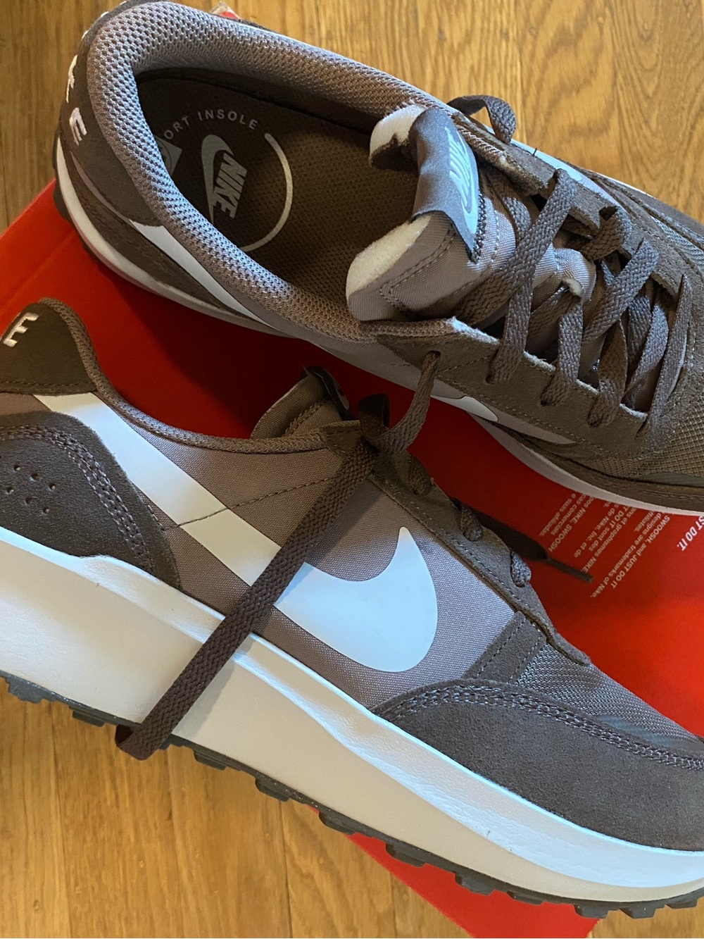NEW Nike Waffle Debut Mink Brown Mens Shoes